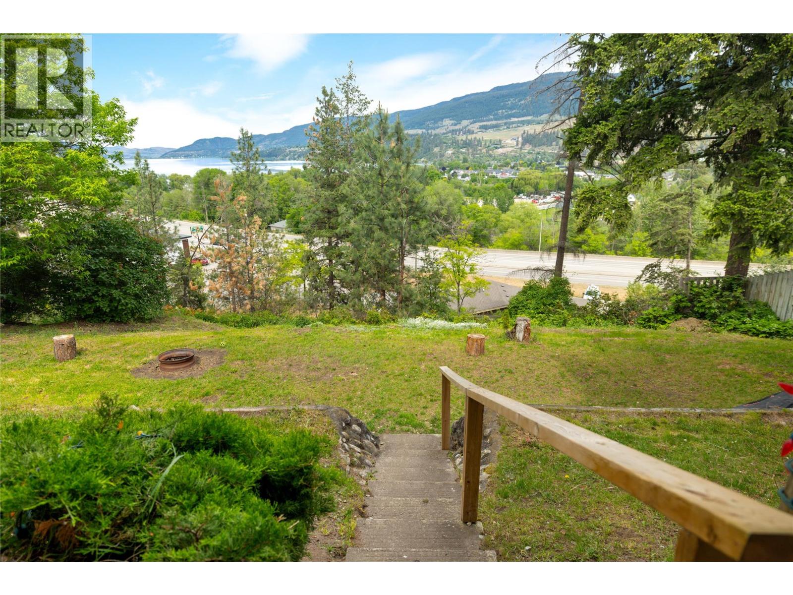  11251 ROBERTS Road, Kelowna