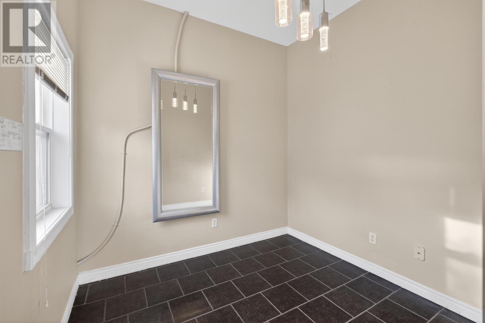 91 Anderson Road - 49