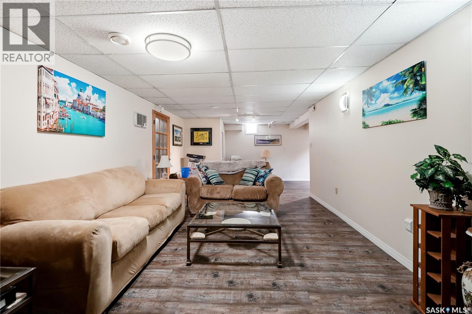 104 MARSH CRESCENT - 25