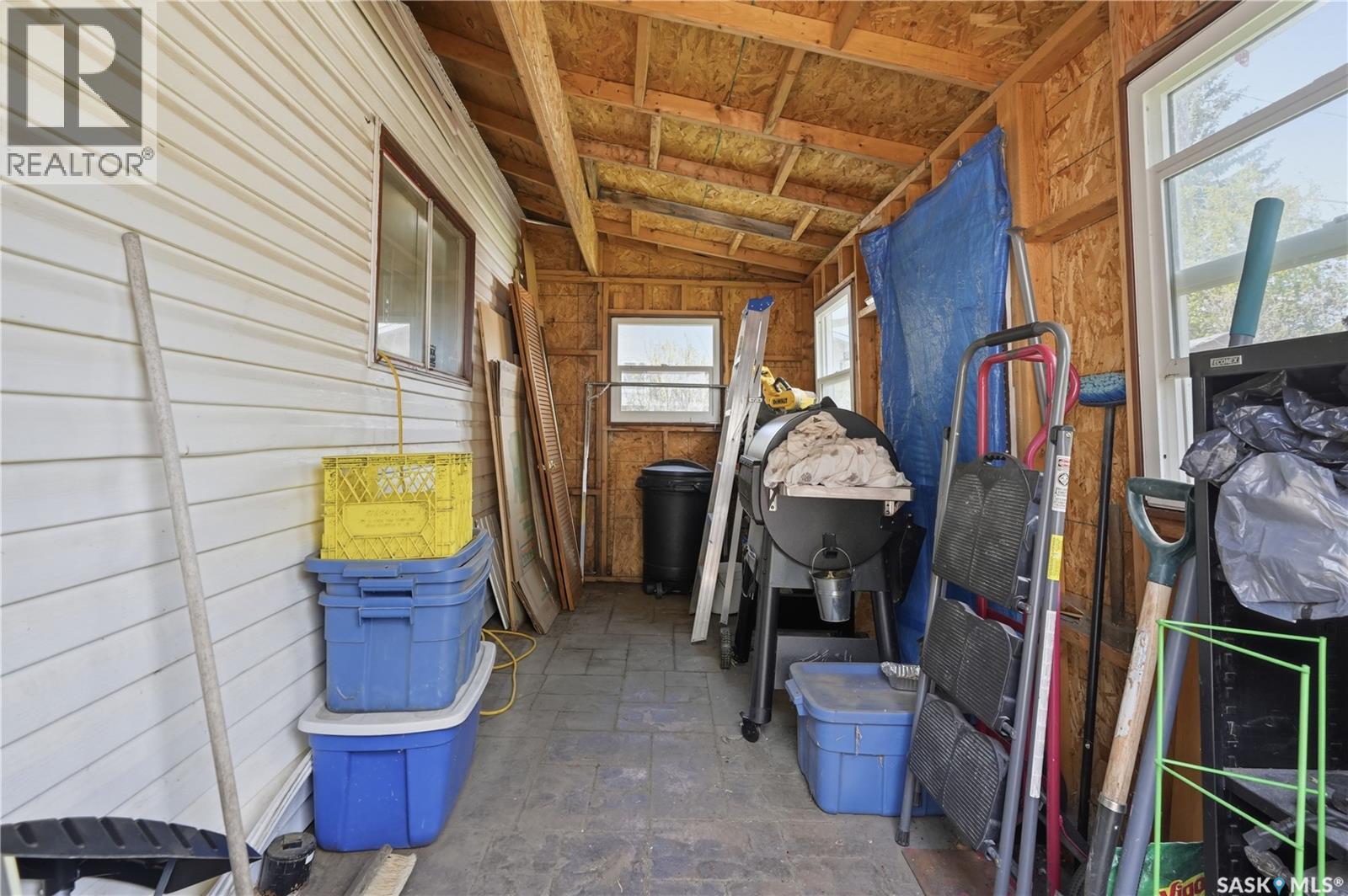 104 MARSH CRESCENT - 47