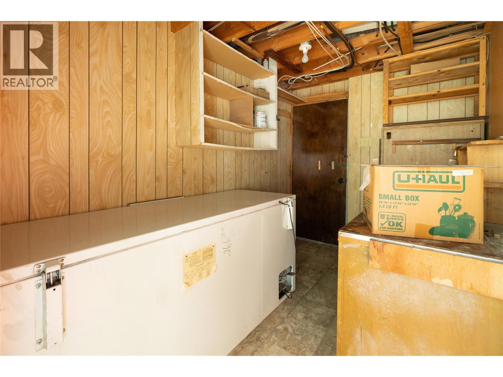 1738 Smithson Drive, Kelowna