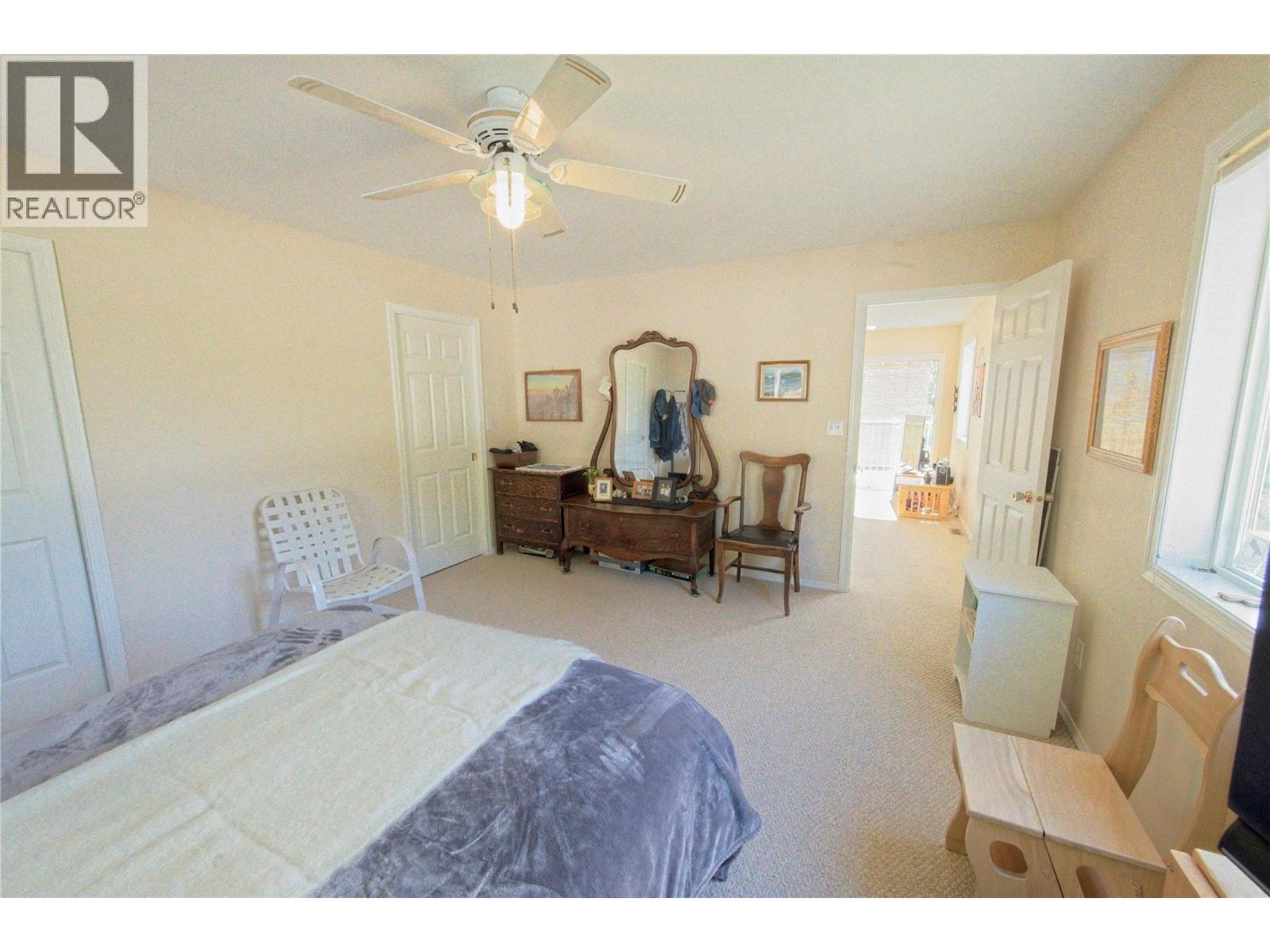 3 Bed, 4 Bath Agriculture for Sale in Creston – 3423 3A Highway, Creston - Image 28