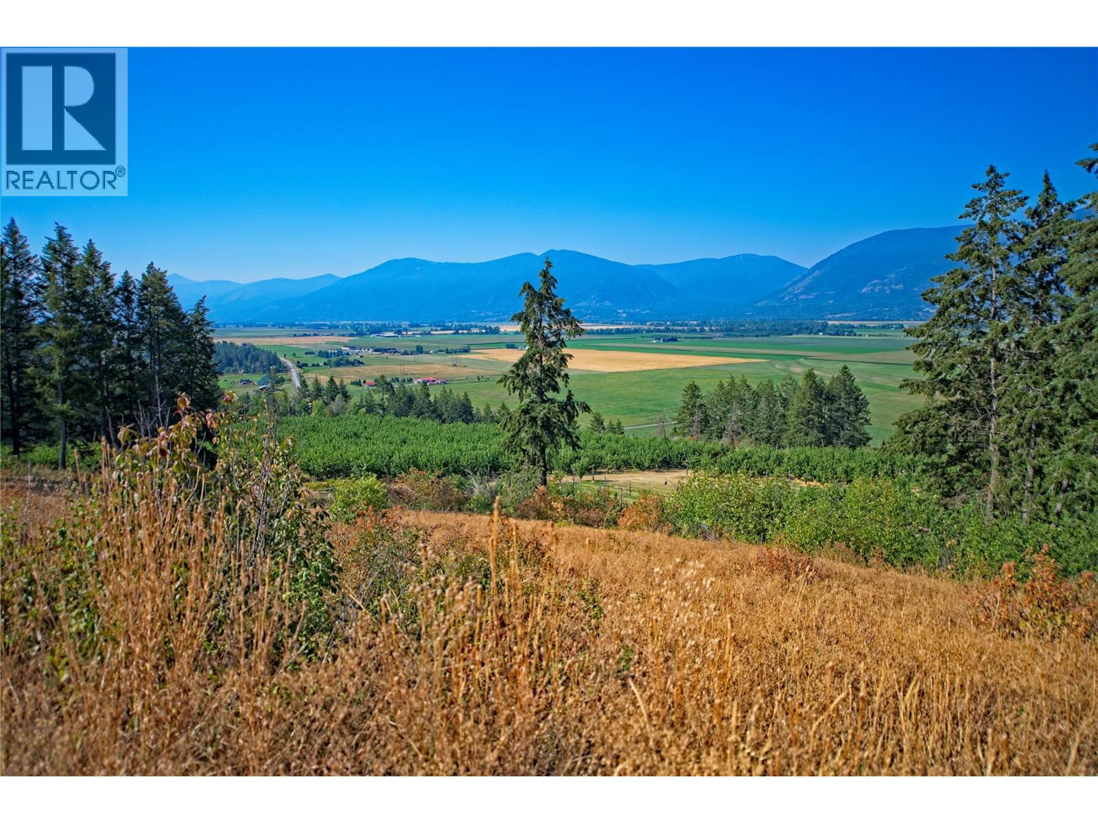 3 Bed, 4 Bath Agriculture for Sale in Creston – 3423 3A Highway, Creston - Image 50