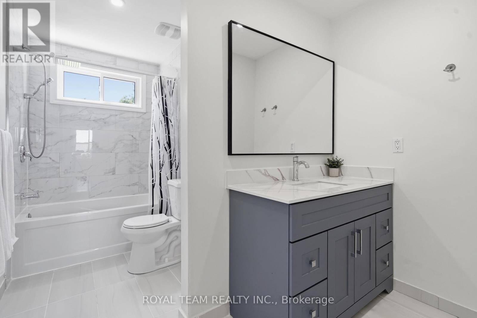 653 STEEPLECHASE DRIVE - 25