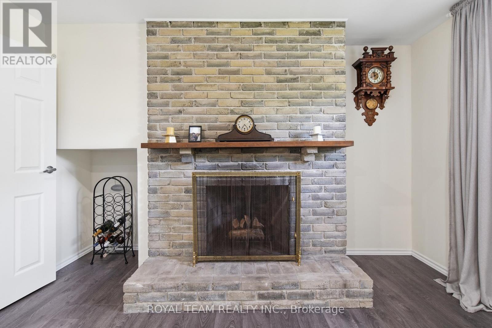 653 STEEPLECHASE DRIVE - 31