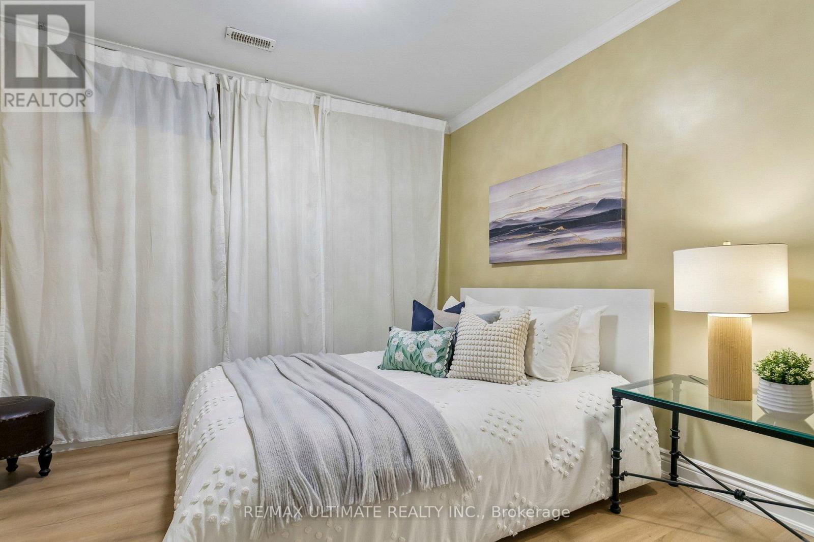 73 BONNYVIEW DRIVE - 38