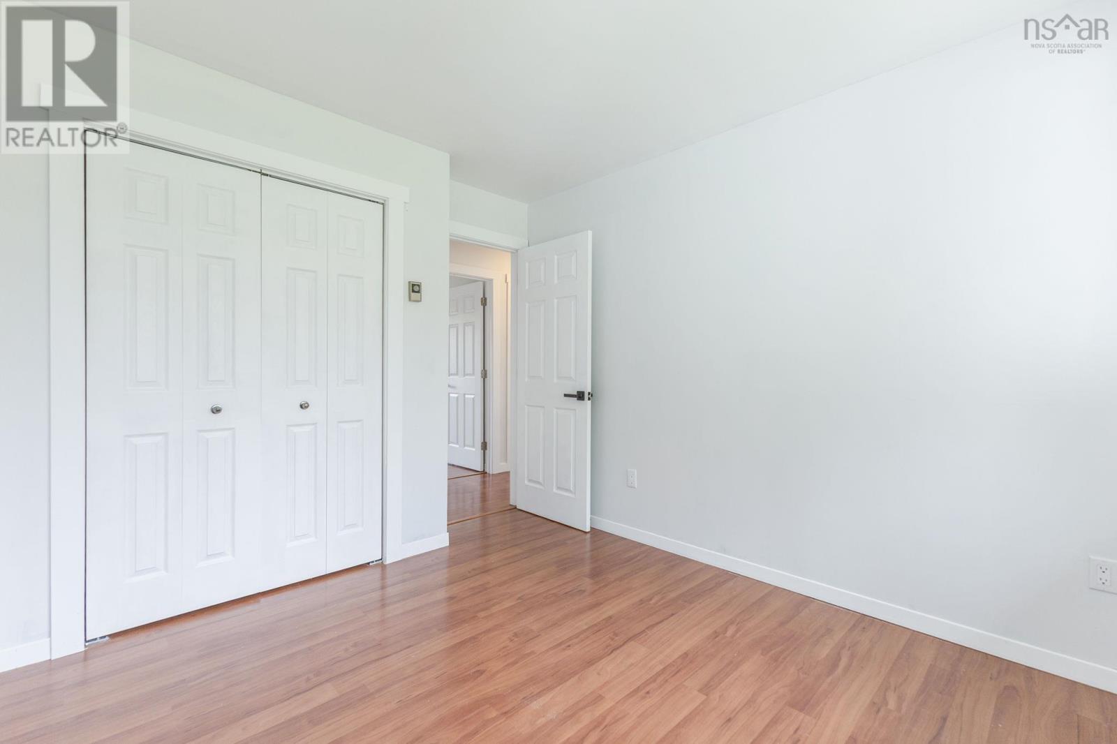 25 Blackie Road - 22