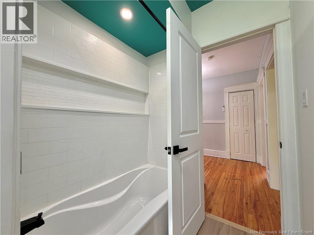 315 St John Street - 24