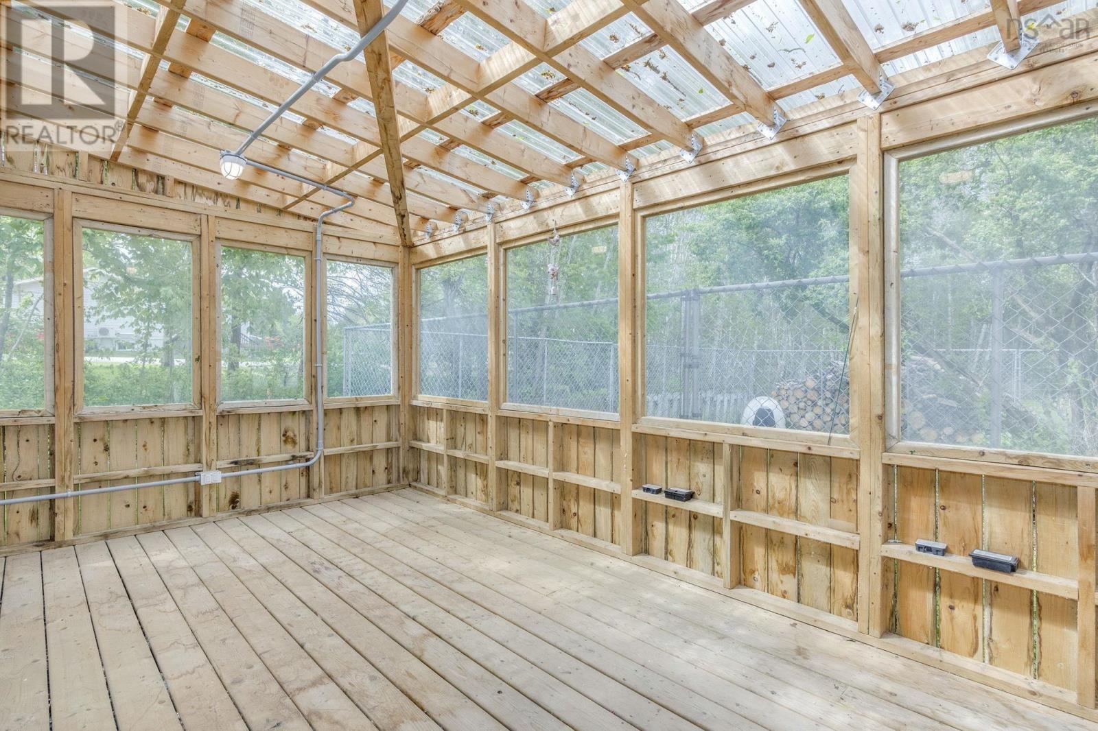Property 27 of 45 of 305 Lemarchant Drive