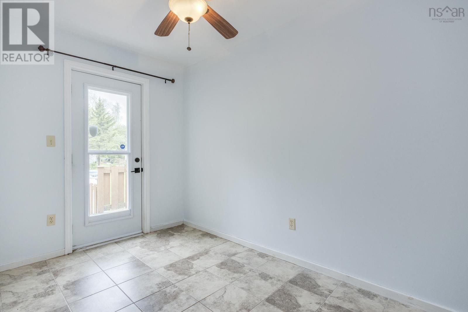 Property 11 of 45 of 305 Lemarchant Drive