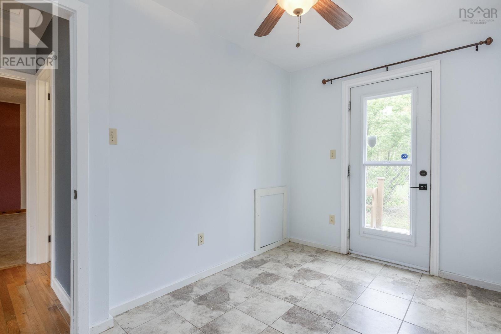 Property 21 of 45 of 305 Lemarchant Drive