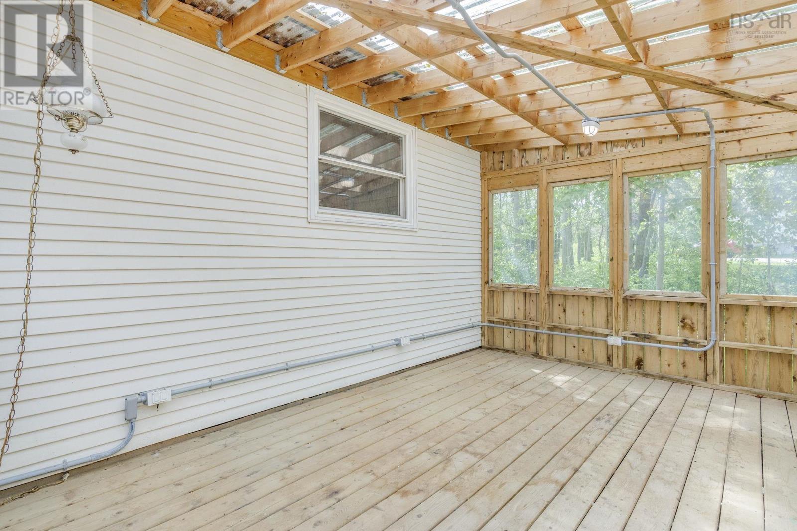 Property 22 of 45 of 305 Lemarchant Drive