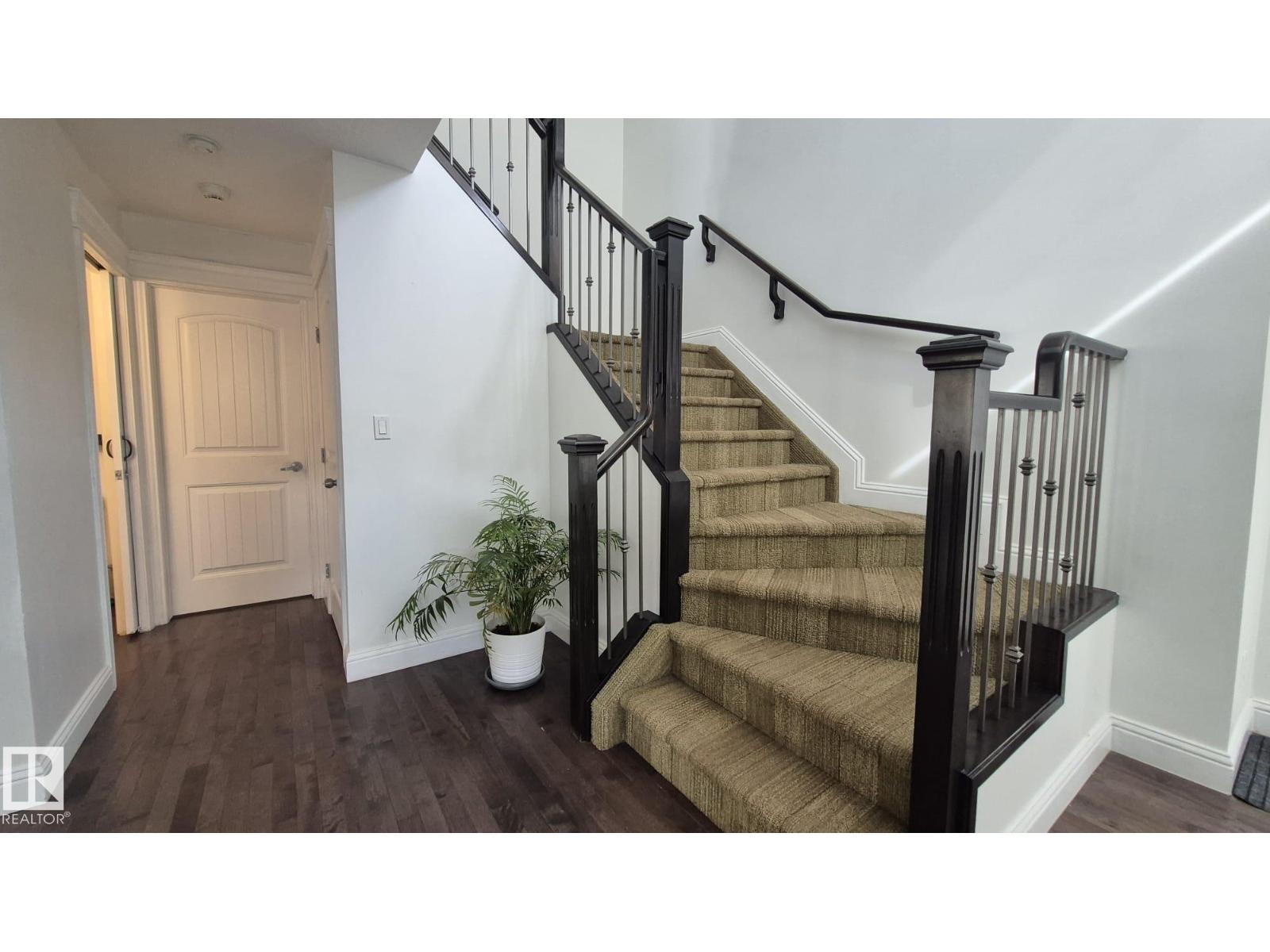 5440 1A AV SW - 10
