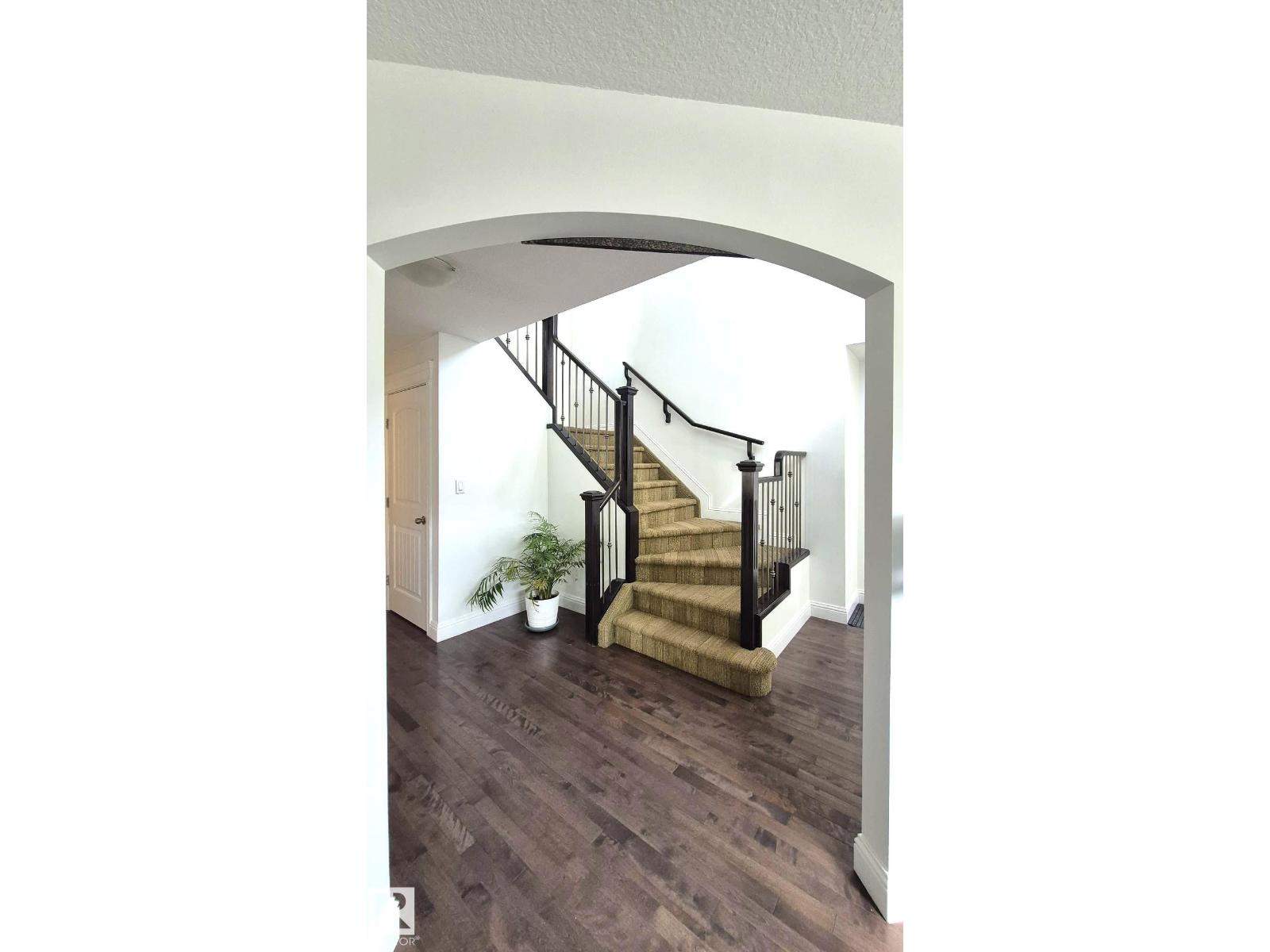 5440 1A AV SW - 11