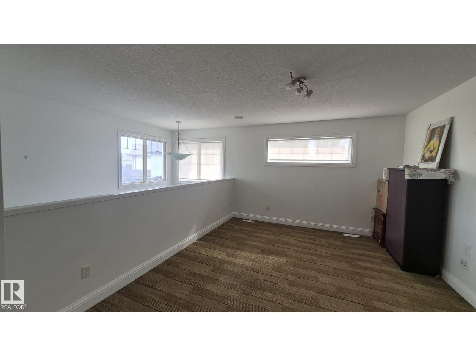 5440 1A AV SW - 12