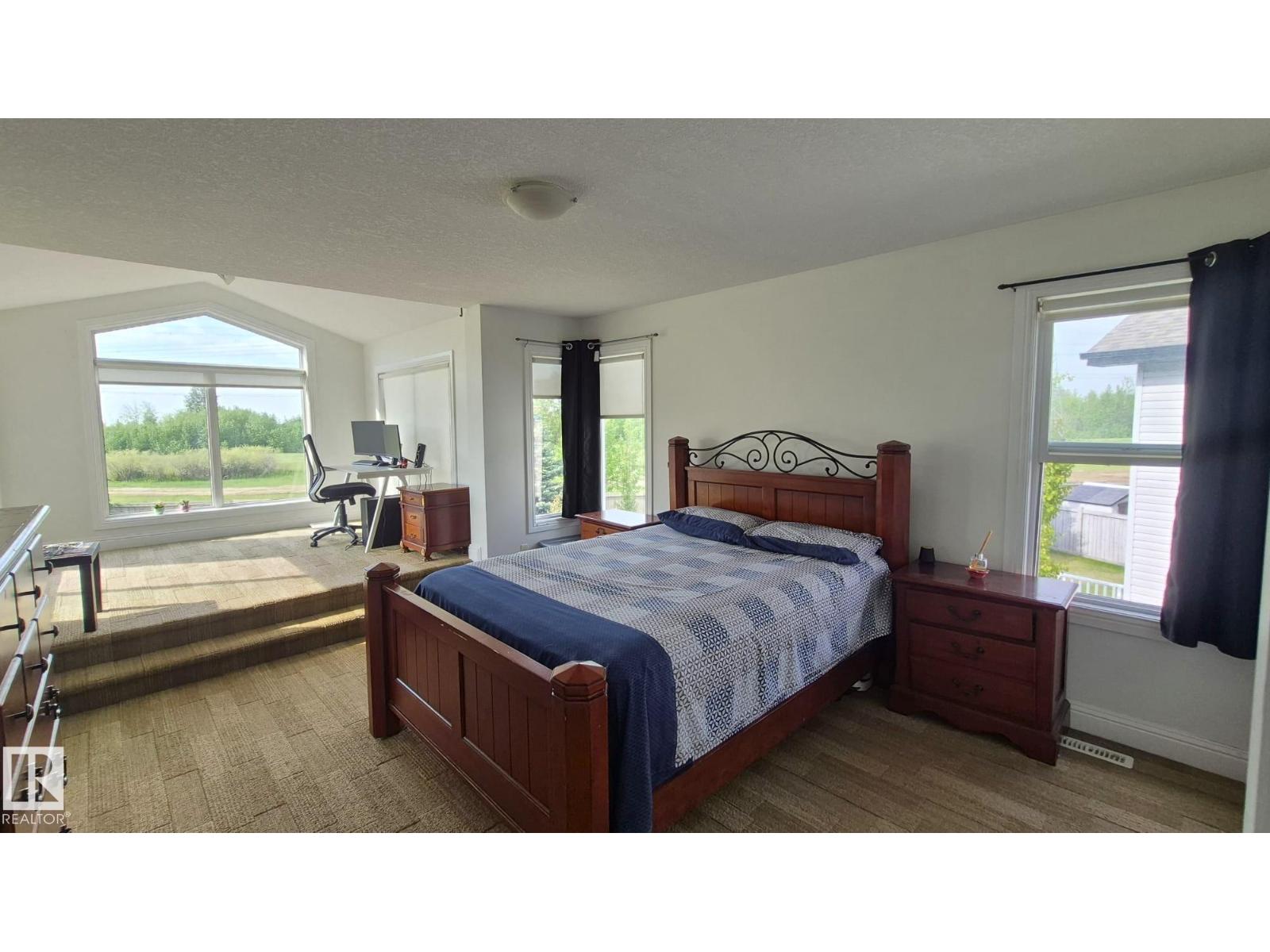 5440 1A AV SW - 16