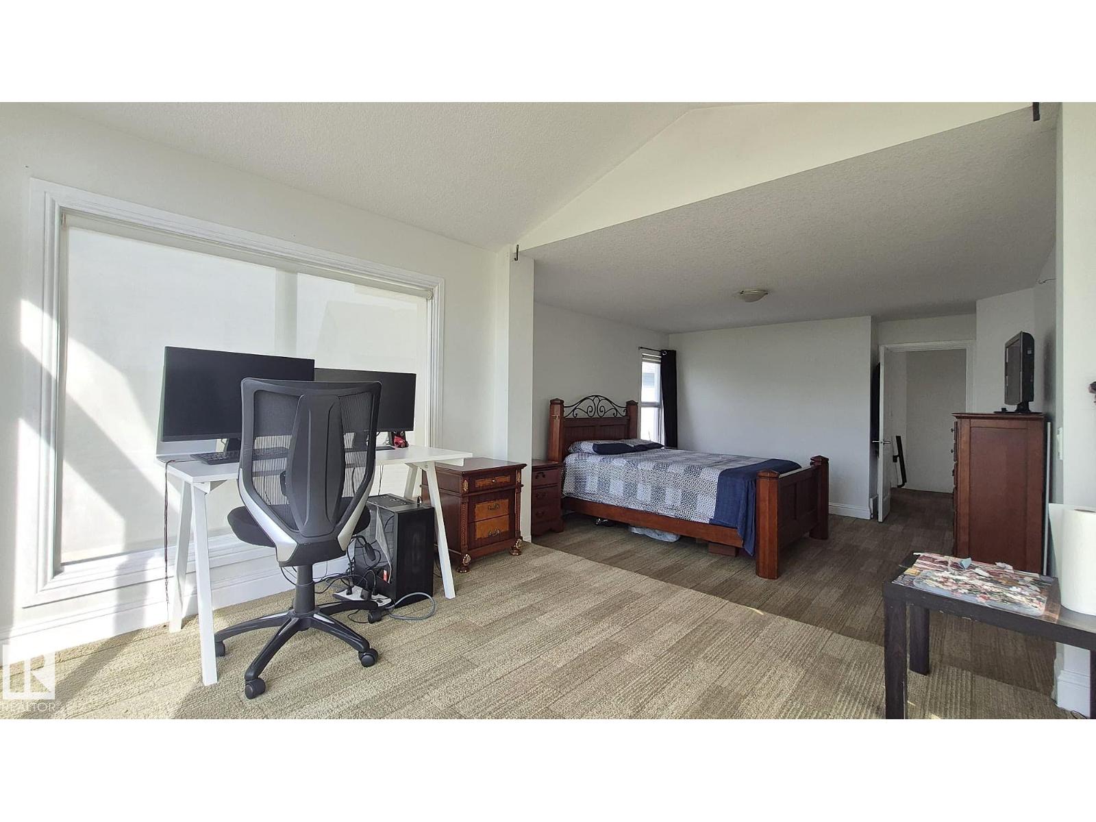 5440 1A AV SW - 19