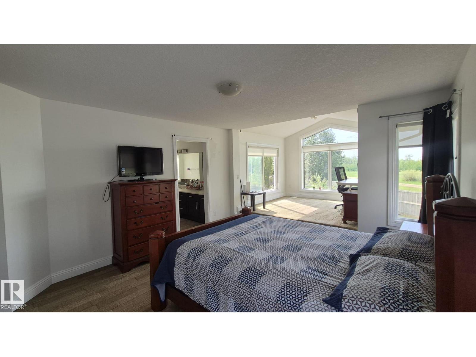 5440 1A AV SW - 20