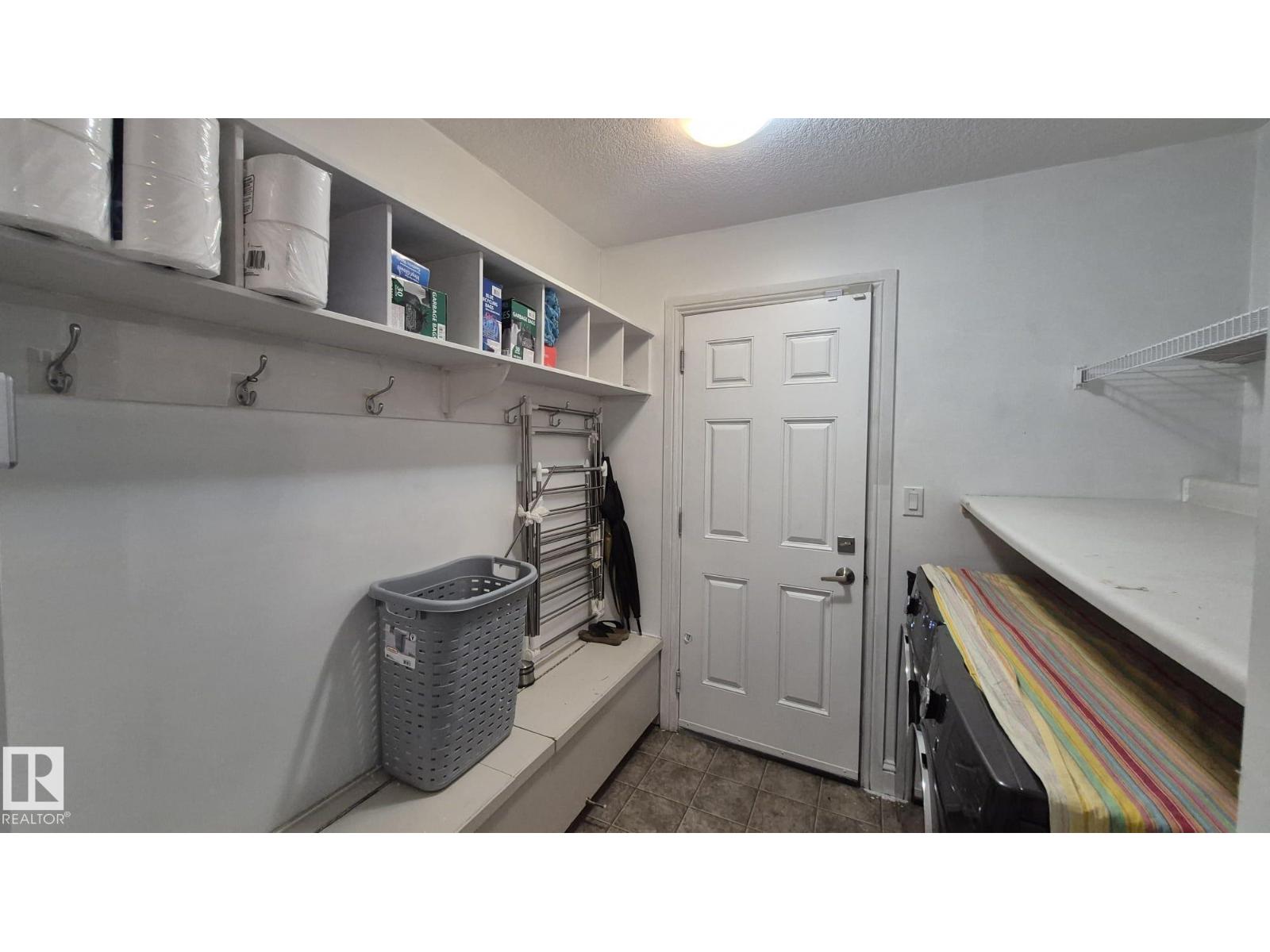5440 1A AV SW - 33