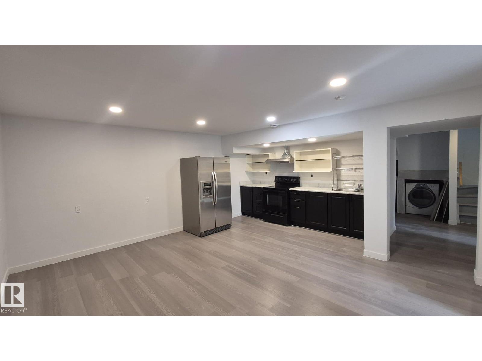 5440 1A AV SW - 38