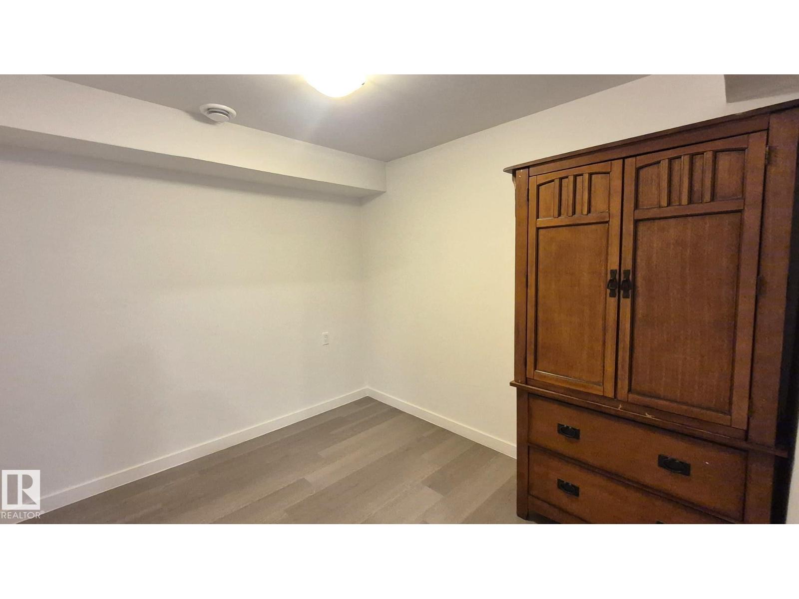 5440 1A AV SW - 48
