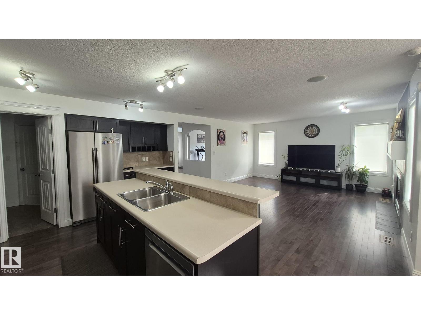 5440 1A AV SW - 5
