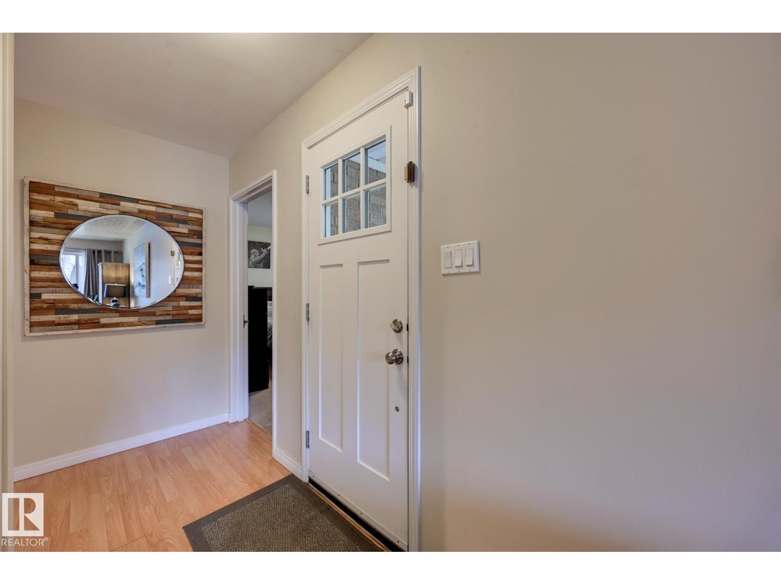 7527 78 AV NW - 2