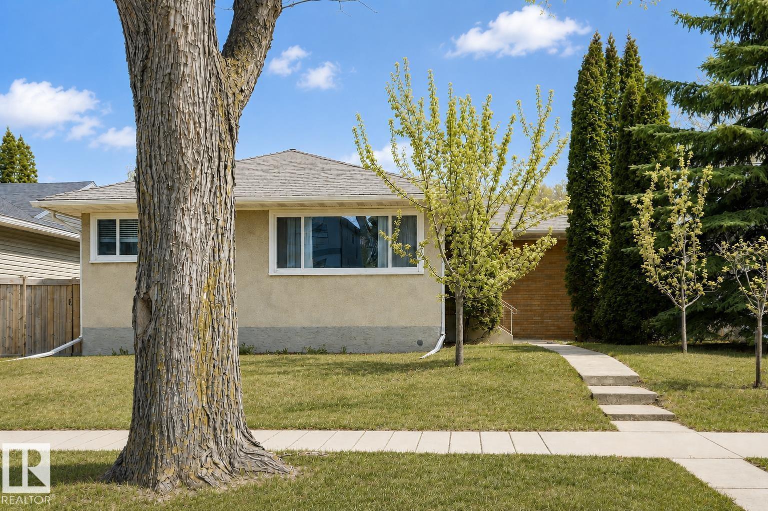 7527 78 AV NW - 37