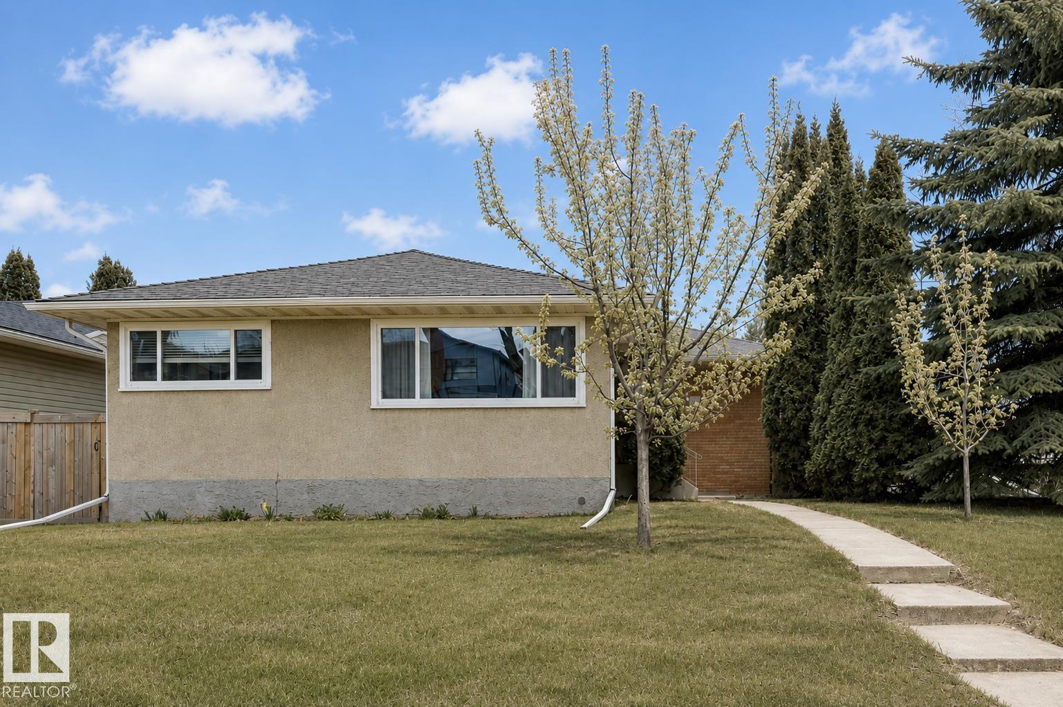 7527 78 AV NW - 39