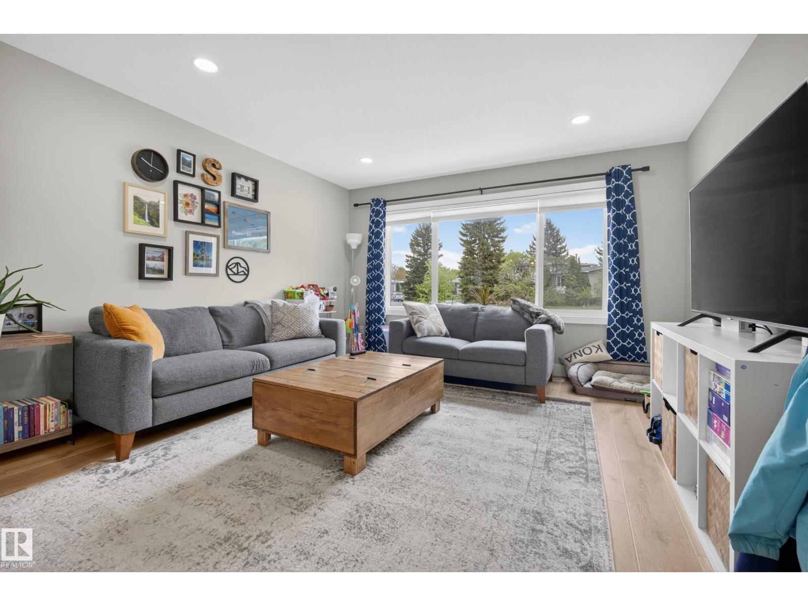 4336 116 ST NW - 13