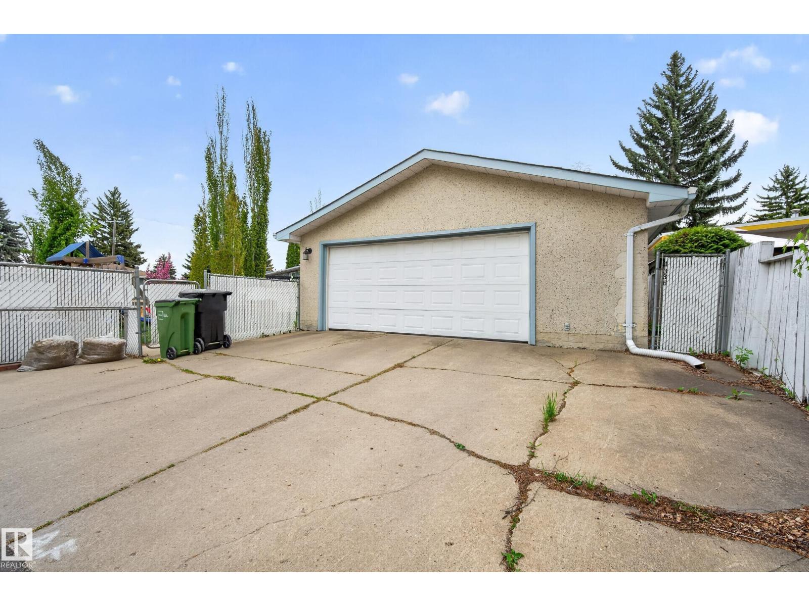4336 116 ST NW - 49