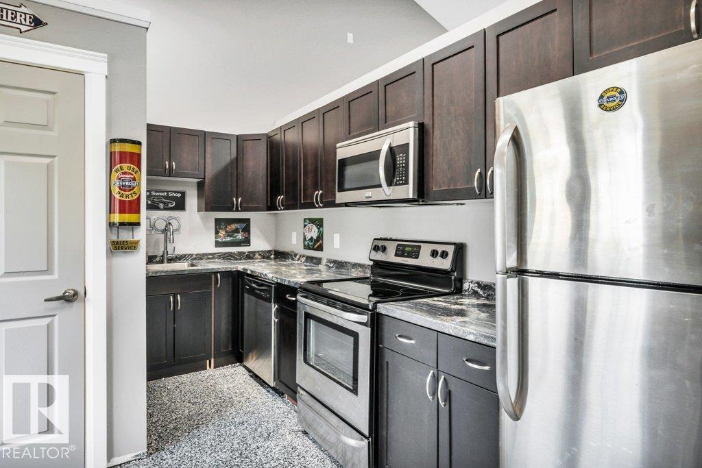 #25 25131 COAL MINE RD - 66