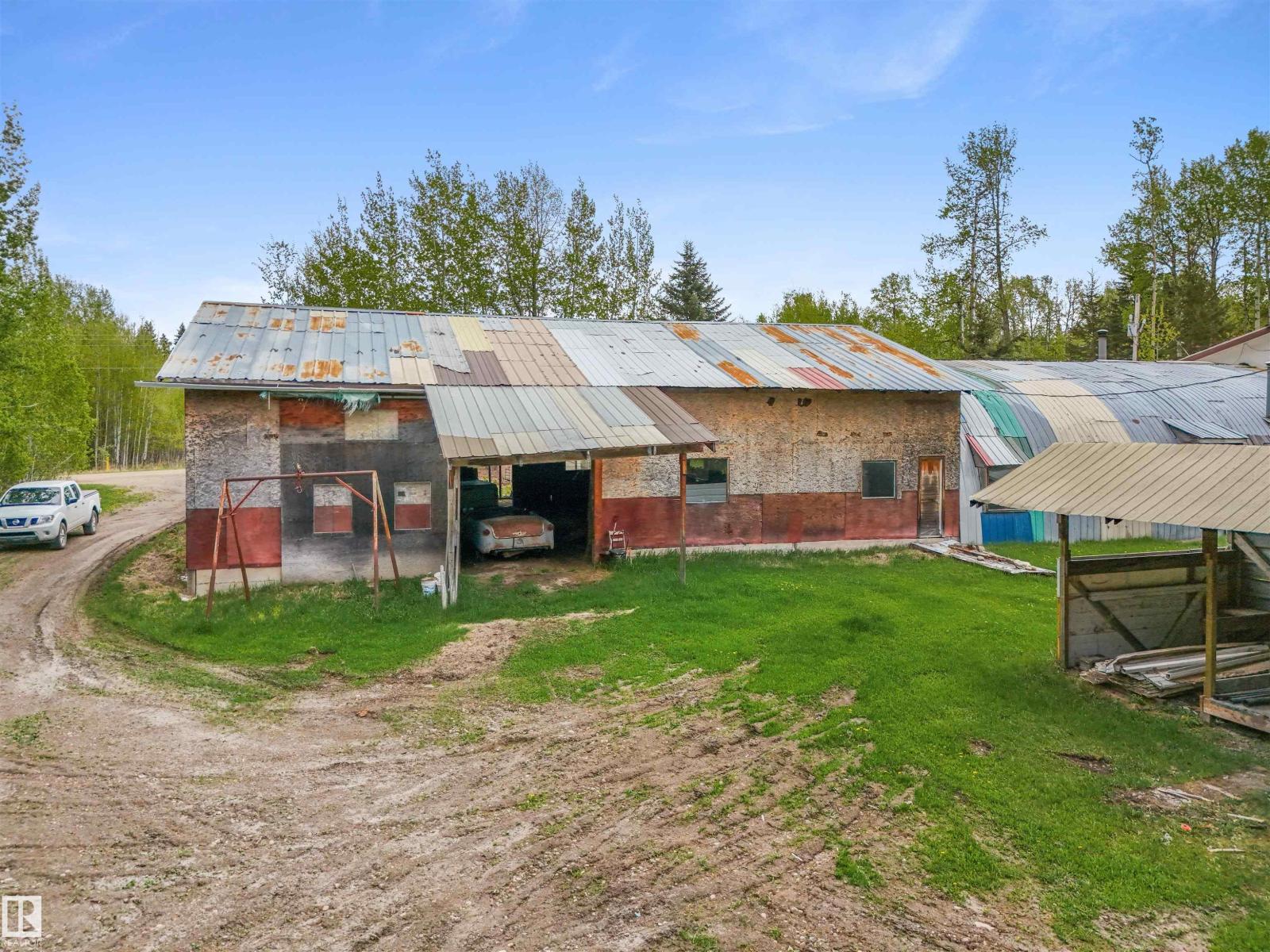 453038 RGE ROAD 61 - 12
