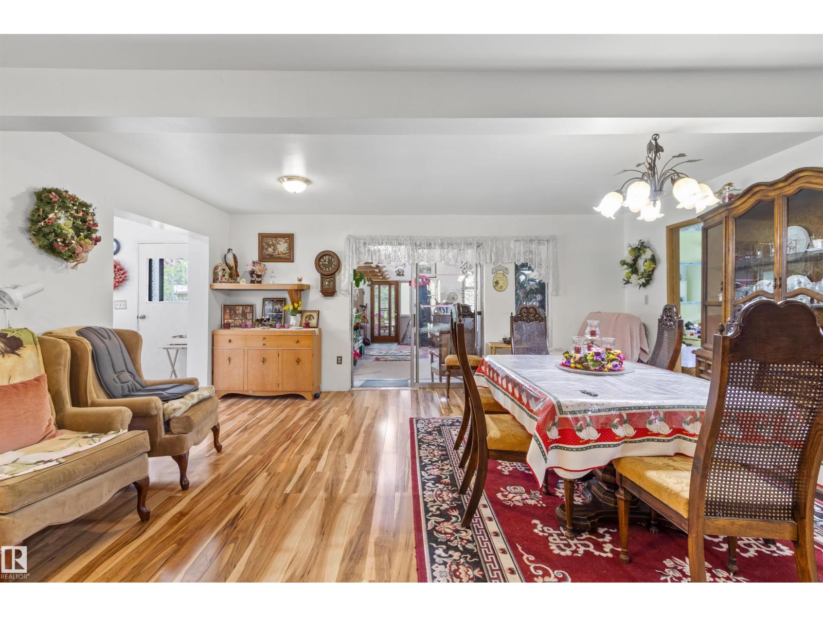 453038 RGE ROAD 61 - 24
