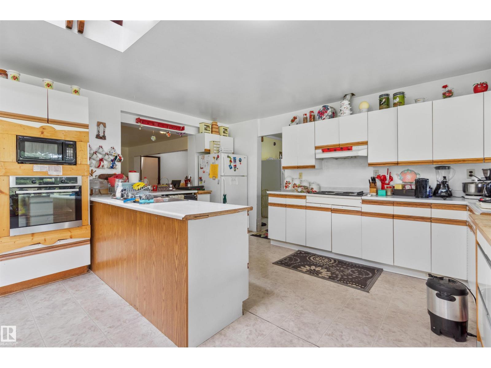 453038 RGE ROAD 61 - 27