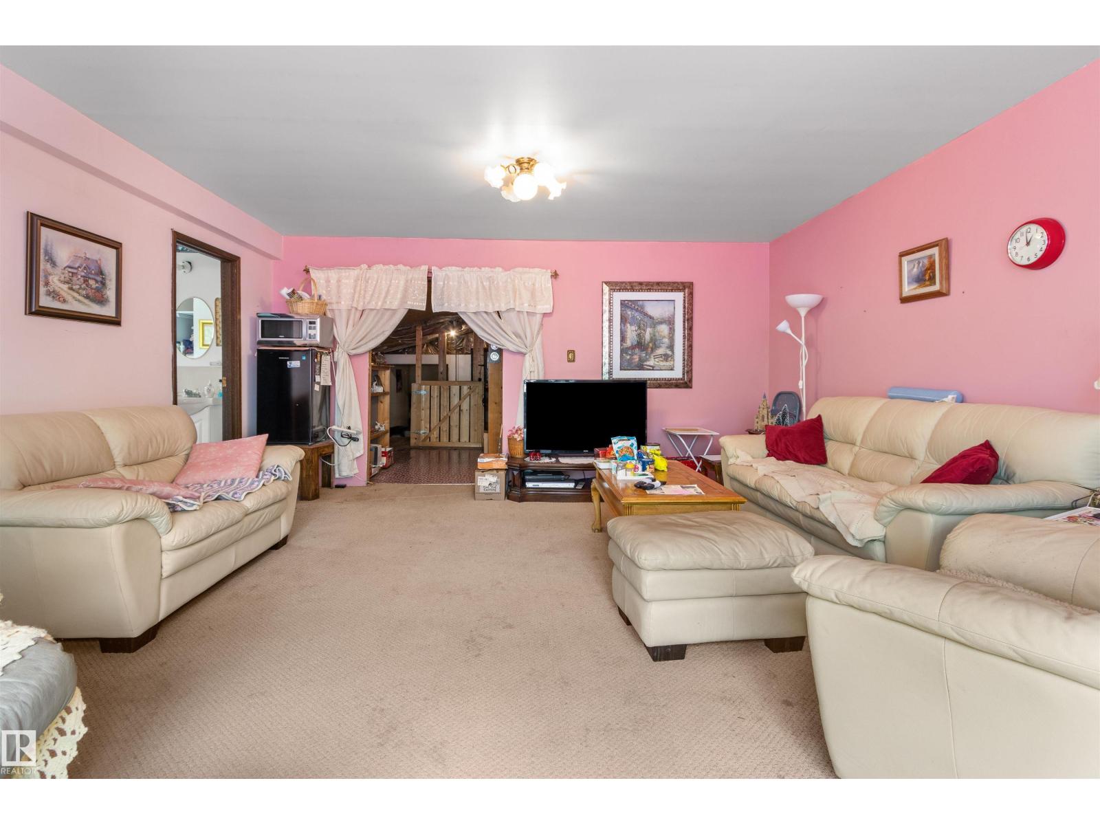 453038 RGE ROAD 61 - 34