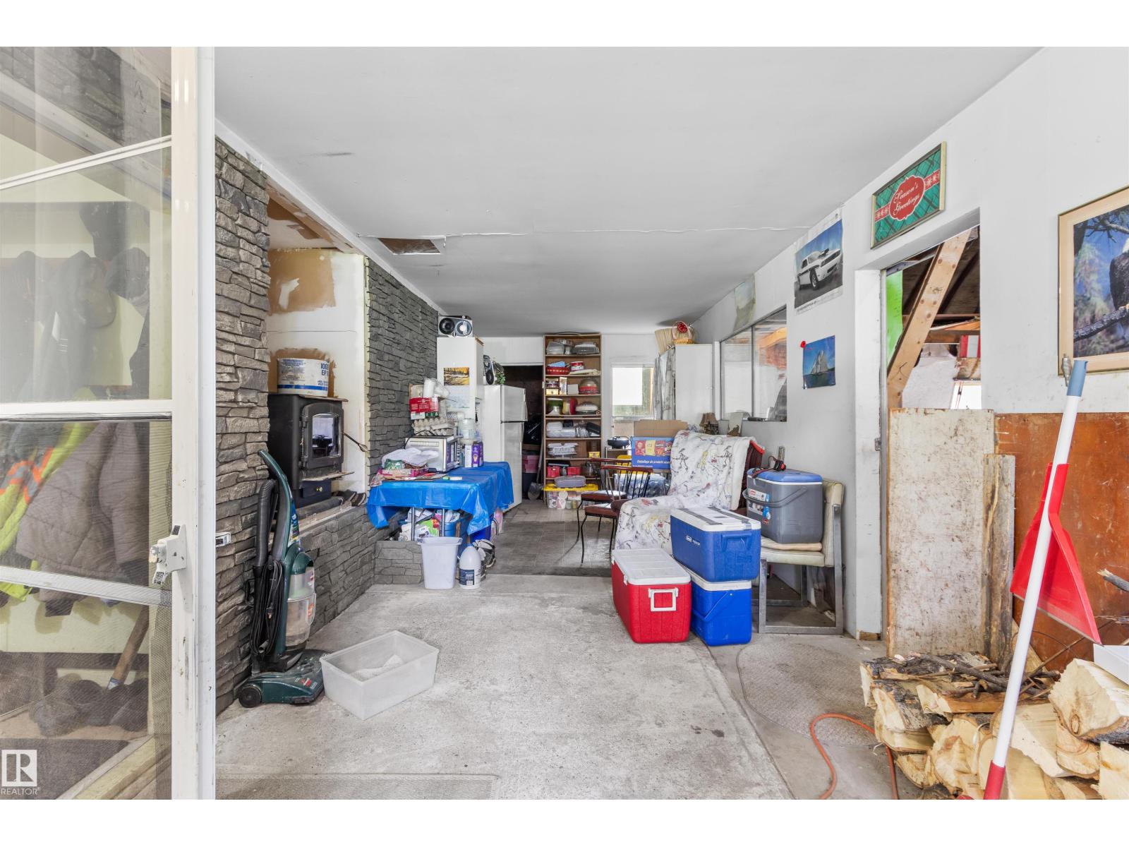 453038 RGE ROAD 61 - 40