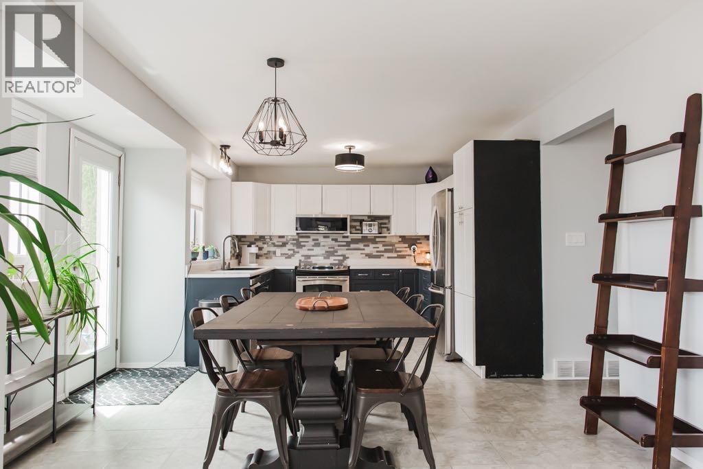 9039 106 Avenue - 12