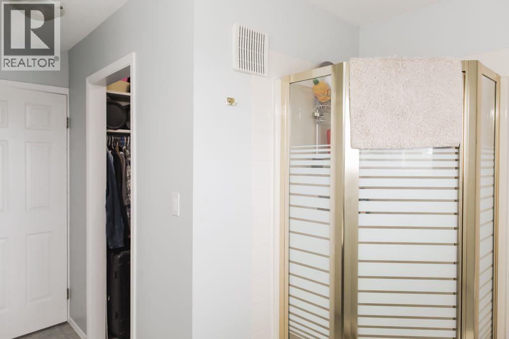 9039 106 Avenue - 31