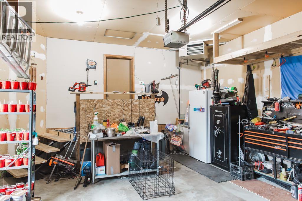 9039 106 Avenue - 44