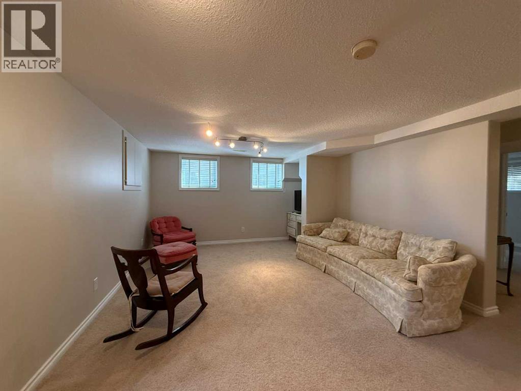 3315 Parkside Drive S - 21