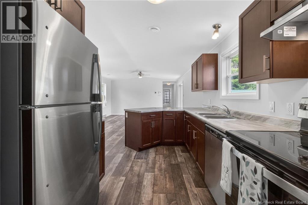 19 Bentley Avenue - 12
