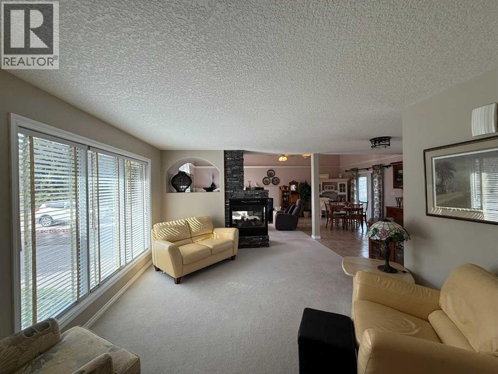 3315 Parkside Drive S - 11