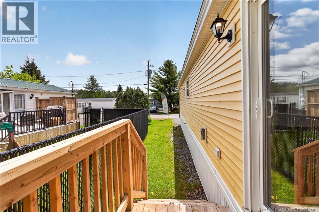 19 Bentley Avenue - 43