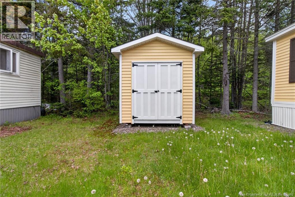 19 Bentley Avenue - 39