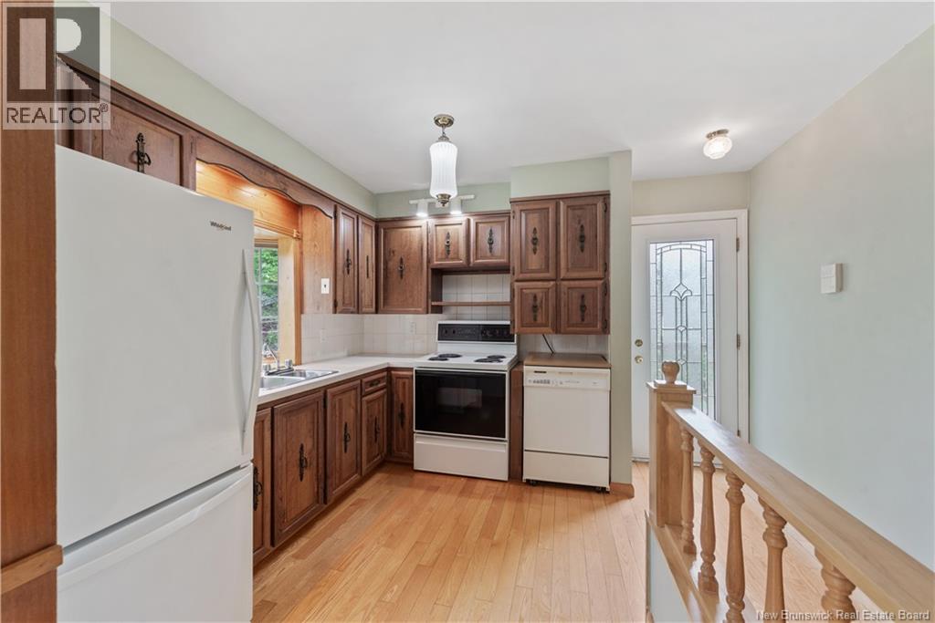 9 Winchester Avenue - 10