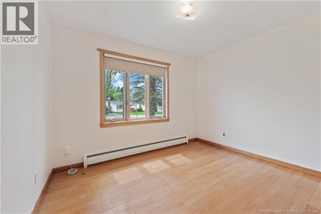 9 Winchester Avenue - 12