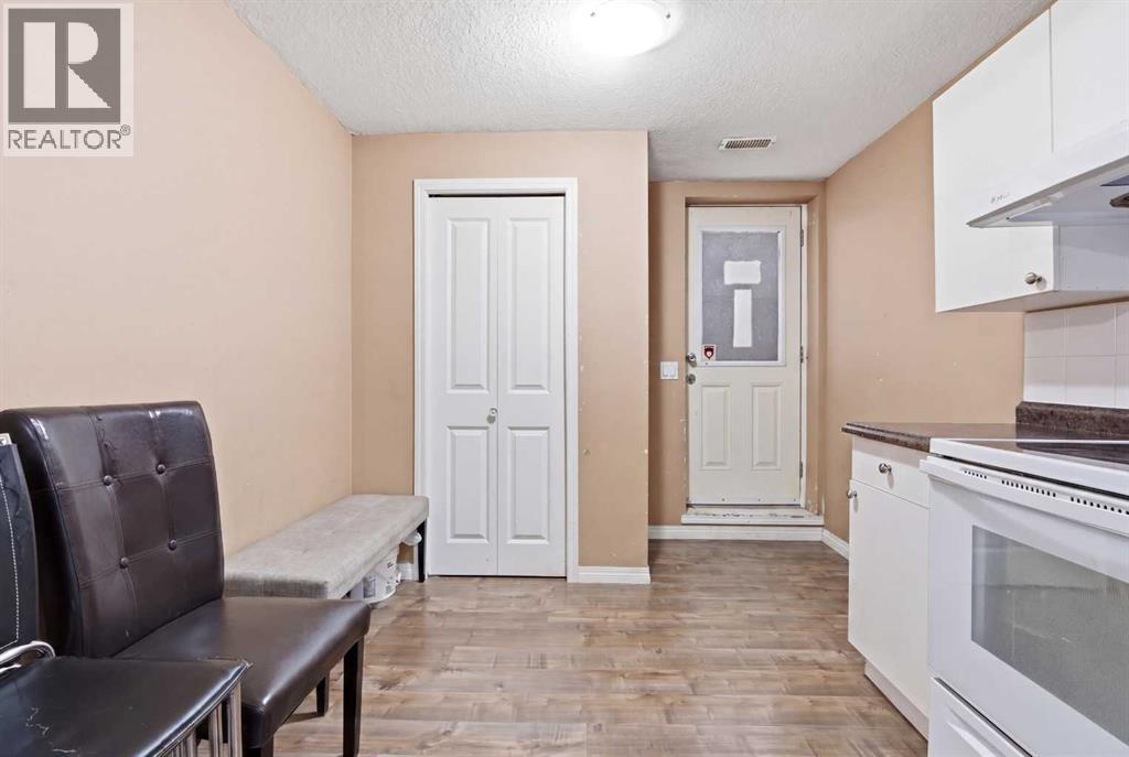 246 Martinwood Place NE - 32
