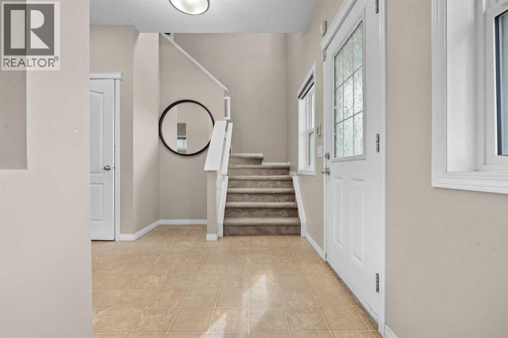 246 Martinwood Place NE - 4
