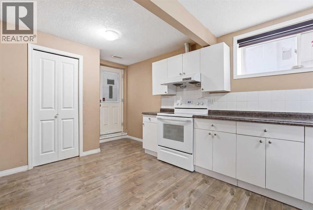 246 Martinwood Place NE - 33